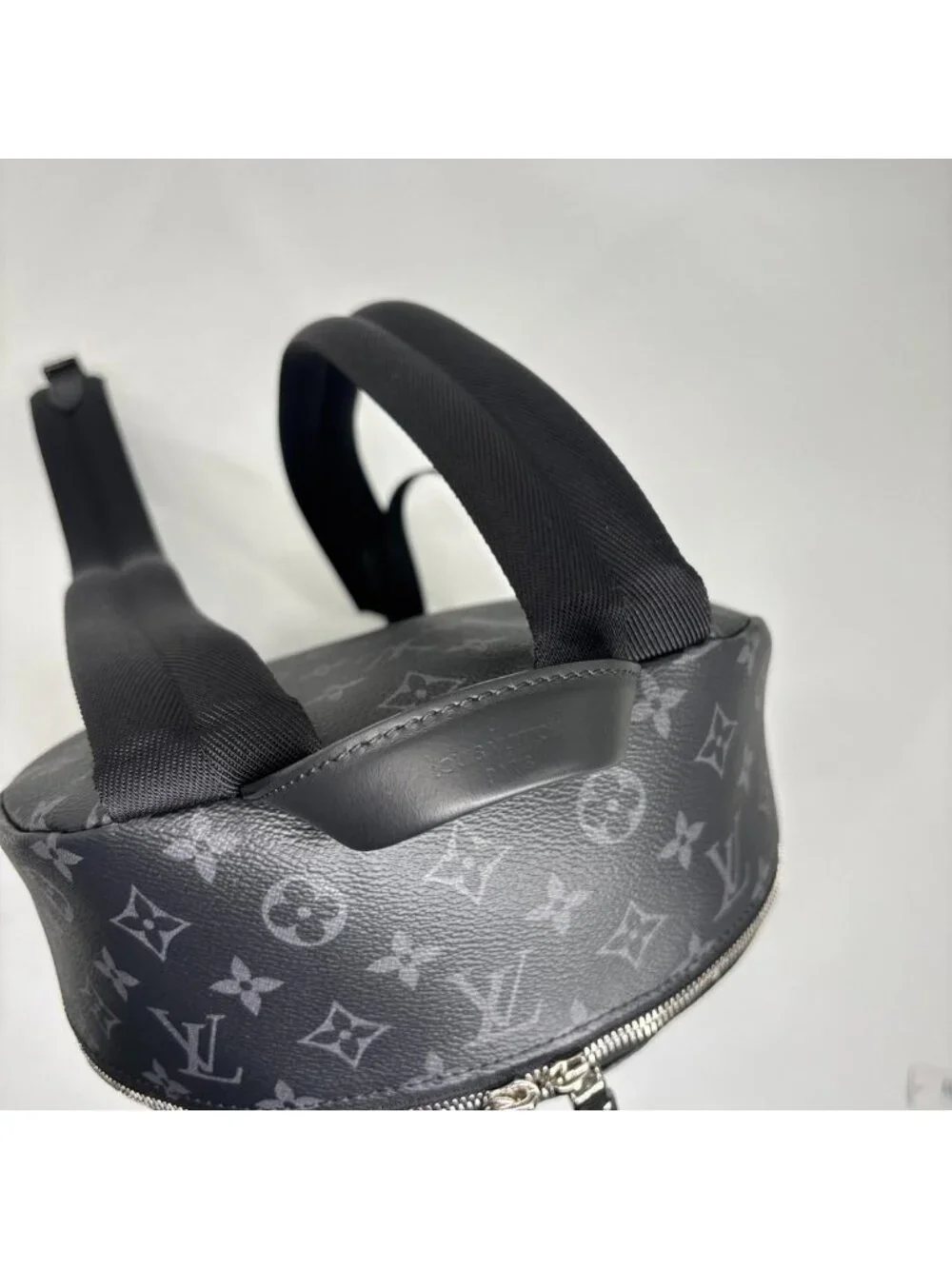 Louis Vuitton Monogram Eclipse Backpack Slim - Picture 7 of 15